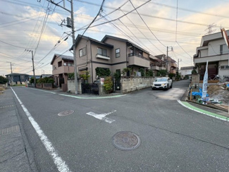 【前面道路含む現地写真】 | 川越市小室　新築分譲　JR川越線『西川越駅』徒歩8分　【泉小学区】
