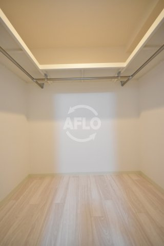 La Douceur天満（ラドゥセール天満）の収納|プレジオ天満　ウォークインクローゼット