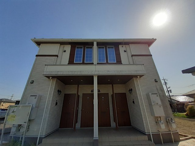 ＥＬＵＣＥの外観