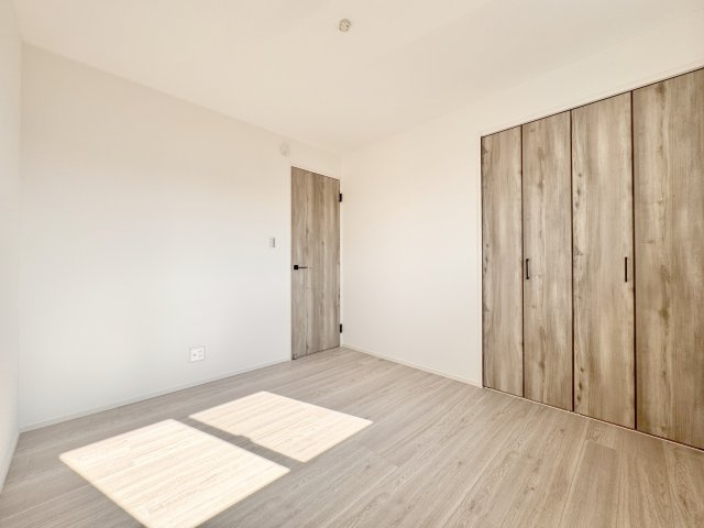 足立区西新井５丁目　中古戸建の洋室