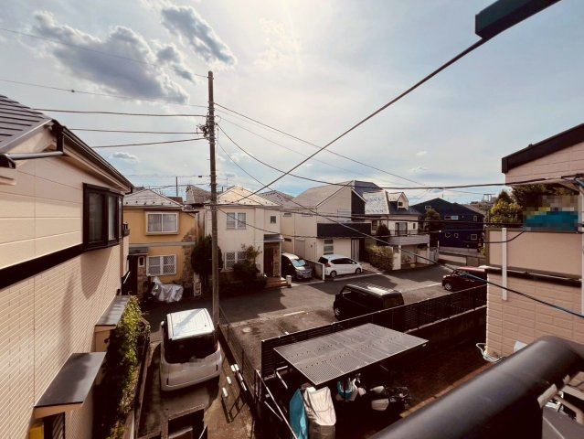 【展望】 | 西東京市南町１丁目　中古戸建て | 毎日を爽やかにする、高い建物のない抜け感のある眺望