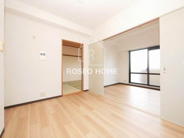 第一玉造マンションの居間・リビング