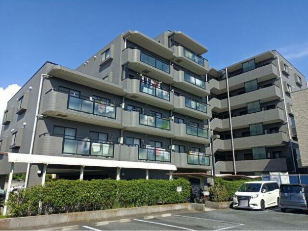 グレースコート志村