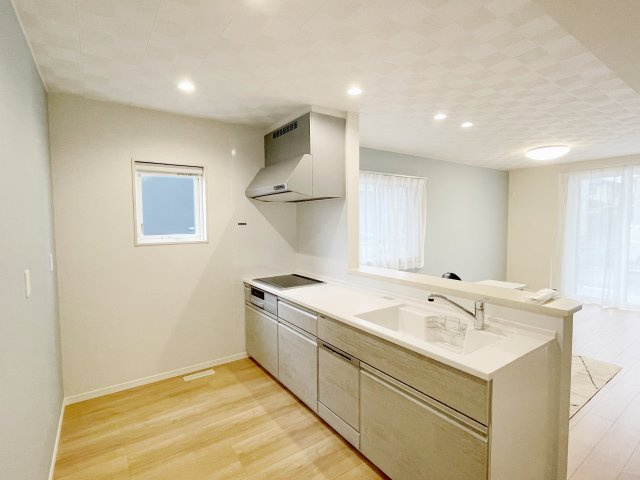 新築戸建・建売　矢吹町東郷　モデルハウス　善郷小・矢吹中の独立洗面台