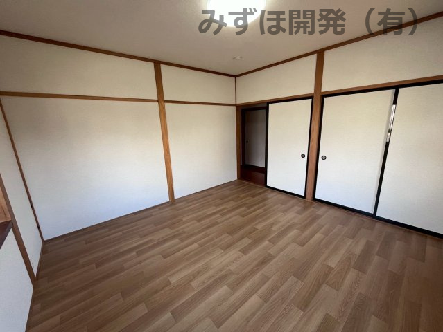 山形市大字大森568-23の洋室|２階洋室