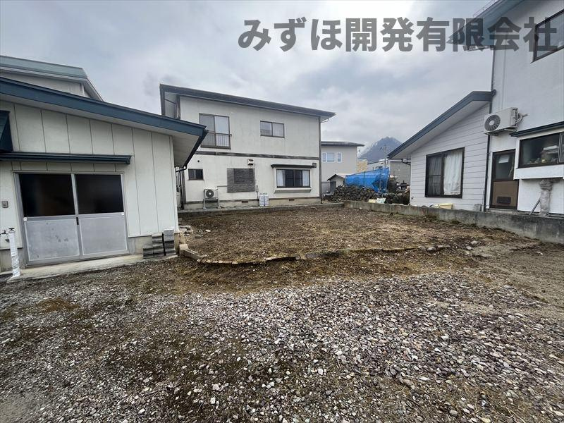 山形市大字大森568-23の庭