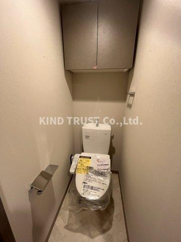 エスリードレジデンス梅田クラスシティのトイレ|落ち着いた色調のトイレです