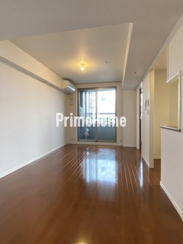 カスタリア東日本橋の居間・リビング