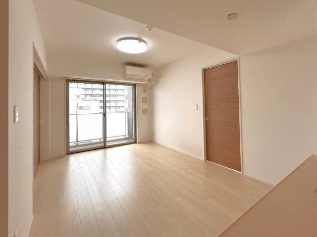 ルネ浅草ＥＡＳＴ