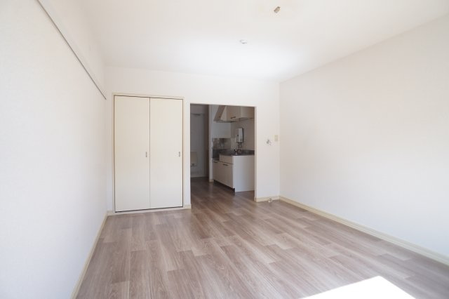 アーバンビワコートの寝室