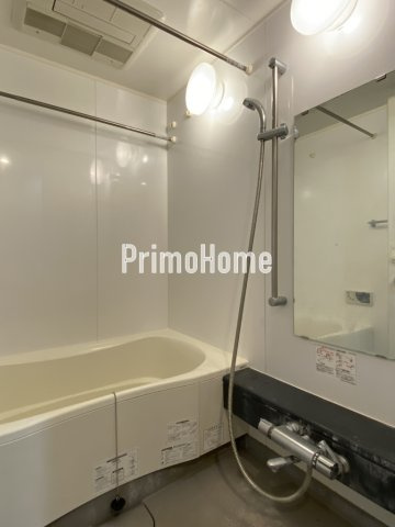 カスタリア東日本橋の浴室