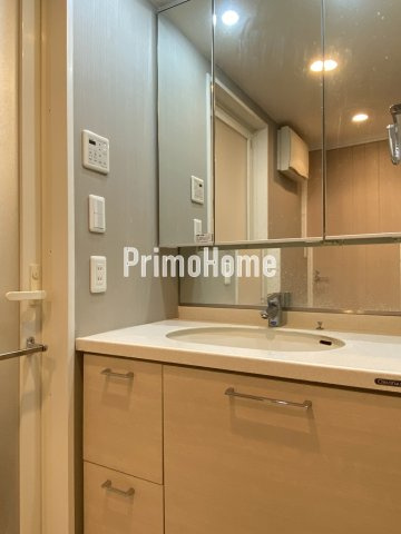 カスタリア東日本橋の洗面所