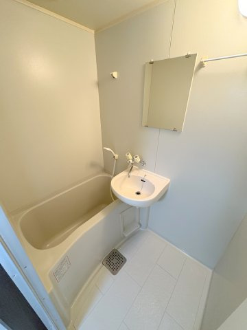 植野ハイツの浴室