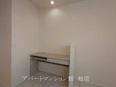 【内装】 | Dear Life 