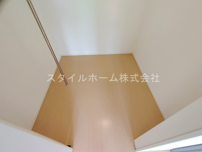 【内装】 | ボンフール | 別部屋写真です。