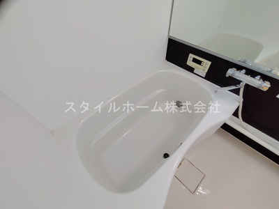 【浴室】 | ボンフール | 別部屋写真です。