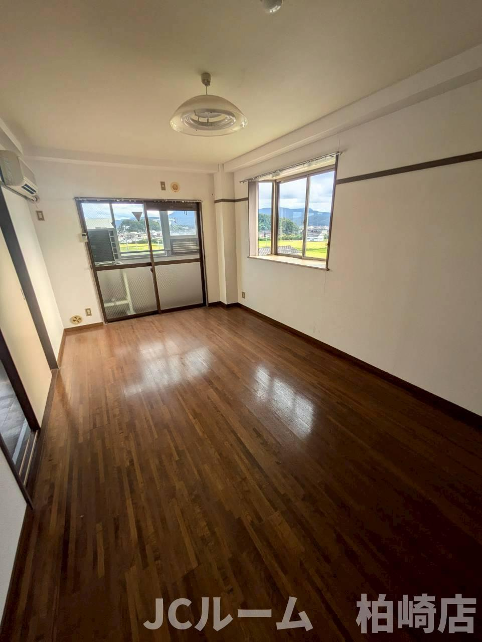 ビューラ米山　の居間・リビング