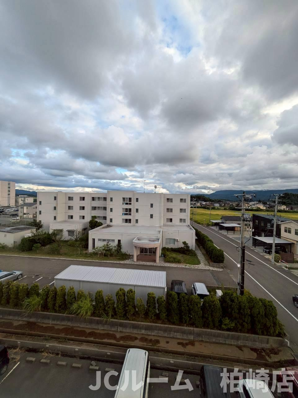 柏崎市北半田２丁目のアパートの展望