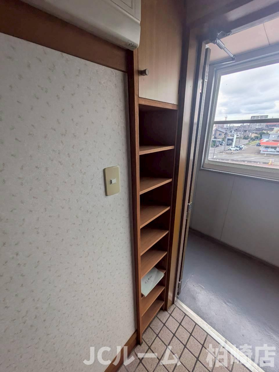 柏崎市穂波町のアパートの玄関