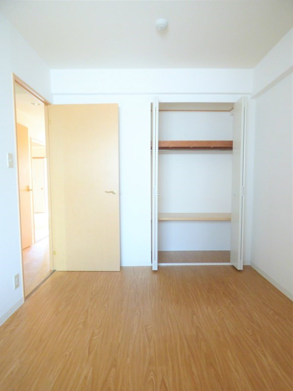 アーバネックス芦屋業平の洋室