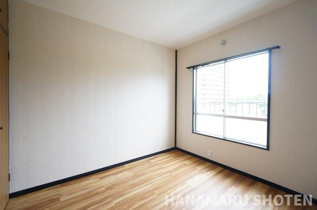 サンコーポ検見川A棟の寝室|＊当日ご案内可＊ご希望の物件まとめてご案内！弊社が掲載していない物件でもOK♪お気軽にご相談ください ♪お電話でのお問合わせがスムーズ♪