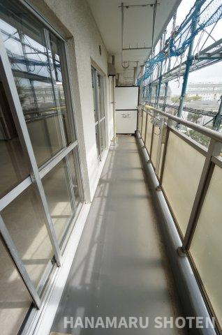 サンコーポ検見川A棟のバルコニー|＊当日ご案内可＊ご希望の物件まとめてご案内！弊社が掲載していない物件でもOK♪お気軽にご相談ください ♪お電話でのお問合わせがスムーズ♪