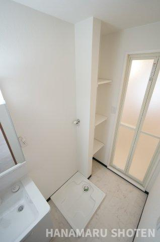 サンコーポ検見川A棟のランドリースペース|＊当日ご案内可＊ご希望の物件まとめてご案内！弊社が掲載していない物件でもOK♪お気軽にご相談ください ♪お電話でのお問合わせがスムーズ♪