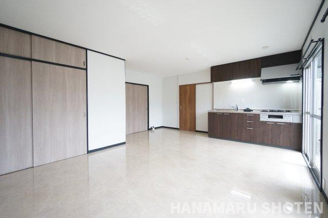 サンコーポ検見川A棟の居間・リビング|＊当日ご案内可＊ご希望の物件まとめてご案内！弊社が掲載していない物件でもOK♪お気軽にご相談ください ♪お電話でのお問合わせがスムーズ♪