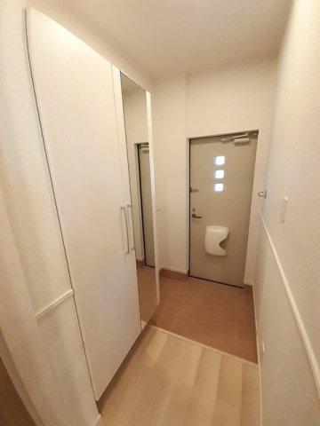 モン・ゾーレの玄関|シンプルで使いやすい玄関です