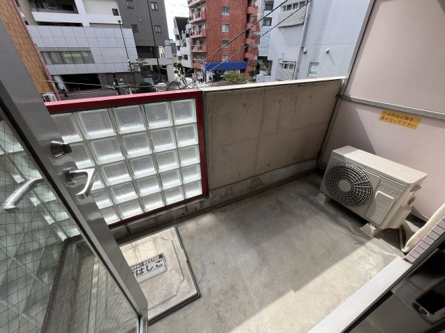 【バルコニー】
