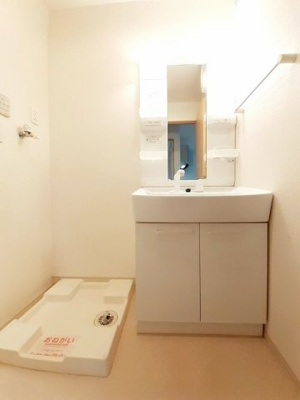 【洗面所】 | グレイスヒロ | コンパクトで使いやすい洗面所