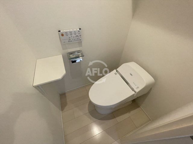 グラシア堺筋本町　南大江小学校区のトイレ|グラシア堺筋本町　温水洗浄便座