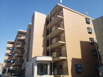 エスポワール紫海の外観