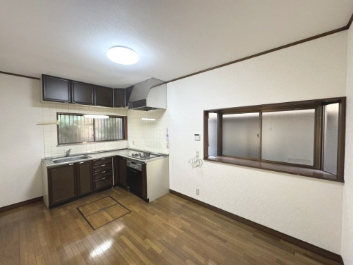 【居間・リビング】