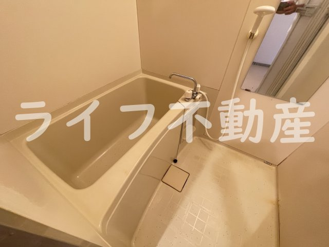 サングリーン布施の浴室|ゆったり過ごせるお風呂です