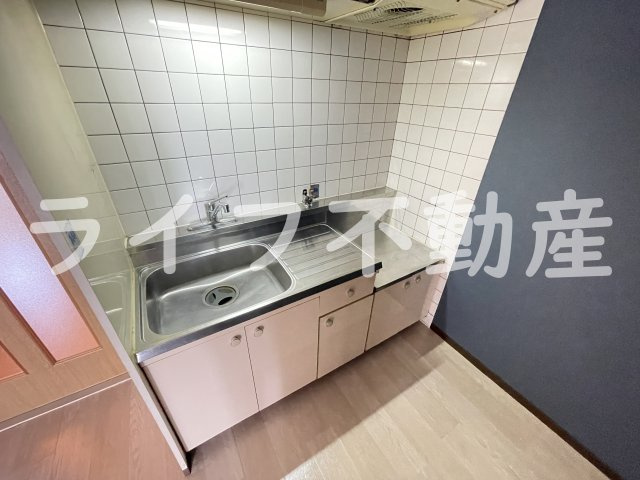 サングリーン布施のキッチン|コンパクトなキッチンで掃除もラクラク