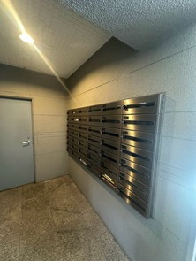 【設備】 | スカイハイツ神松寺 | 共用部分はいつもスッキリと清潔に管理されています