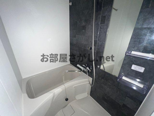 早稲田鶴巻町IMAハウスの浴室