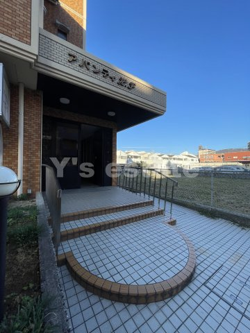 【エントランス】 | アバンティHF