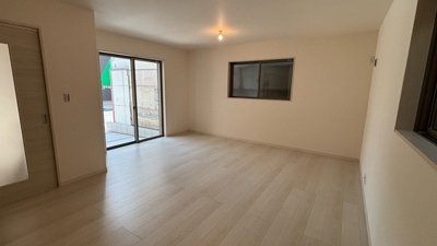 【居間・リビング】 | リーブルガーデン高槻市津之江町１丁目２期 | リビングダイニング