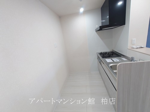 Dear Life のキッチン