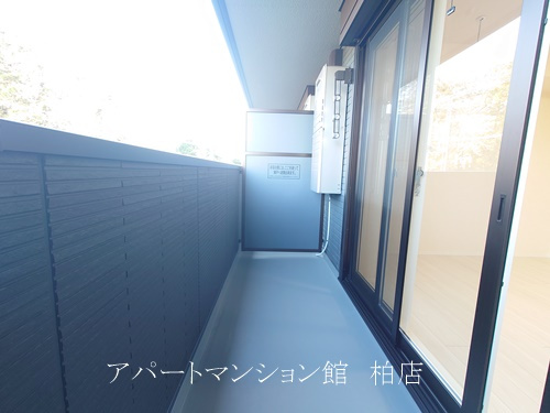 Dear Life のバルコニー