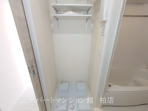 Dear Life の洗面所