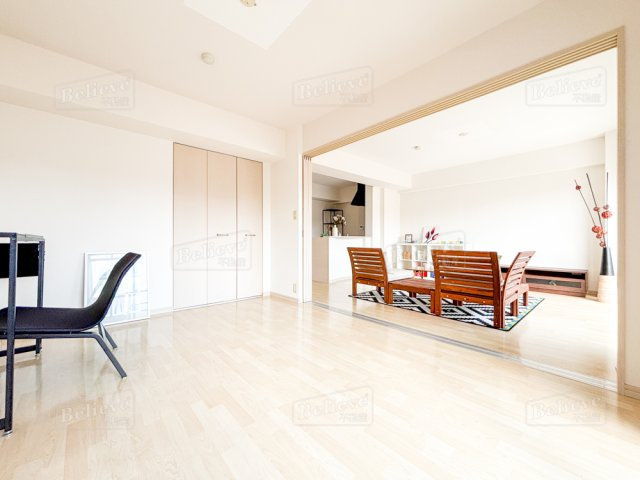 リ・エミネンスの内装