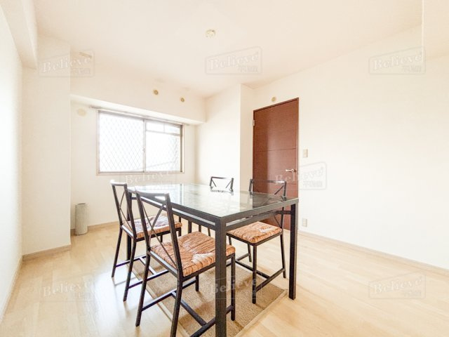 リ・エミネンスの内装