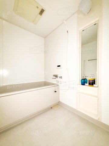 リ・エミネンスの浴室|追い焚き機能付きのお風呂です♪