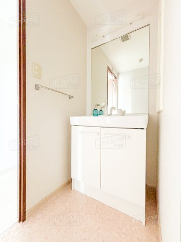 リ・エミネンスの洗面所|綺麗な洗面所です☆