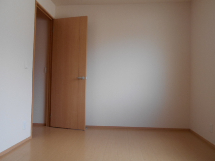 ラ ティーダの洋室|洋室