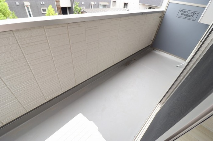 アベニュー Ｂのバルコニー|バルコニー