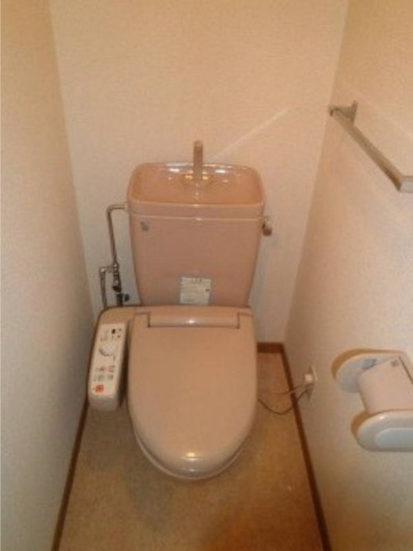 ガーラ笹塚駅前のトイレ